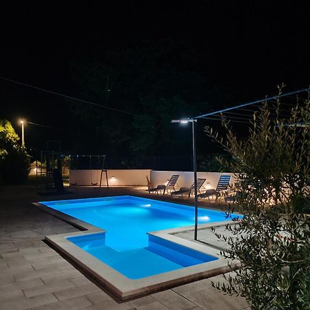 Summer House Nina Apartment Pavicini Ngoại thất bức ảnh