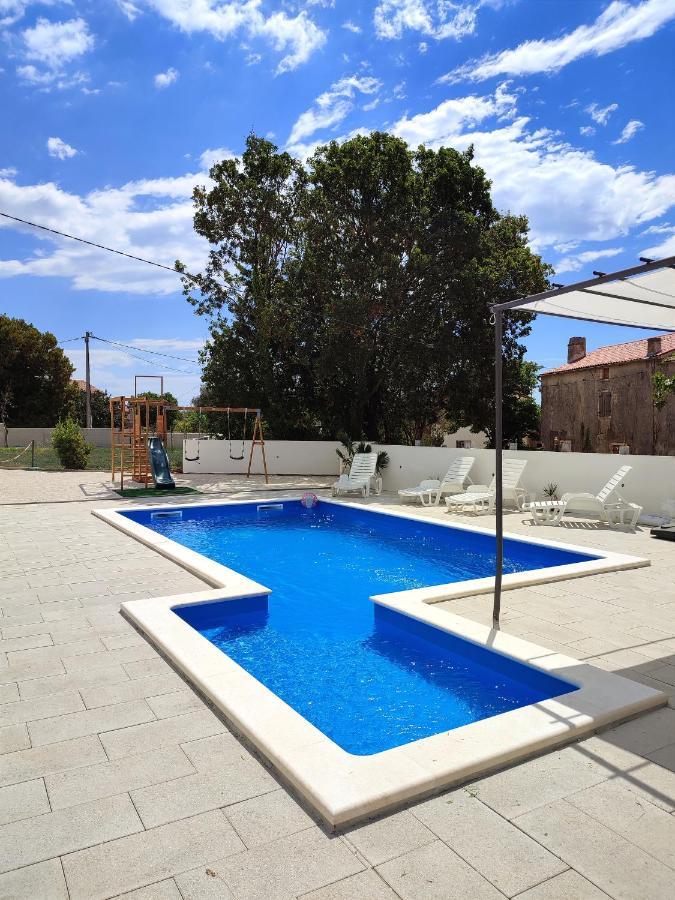 Summer House Nina Apartment Pavicini Ngoại thất bức ảnh